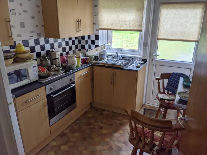 Gargrave Kitchen (before)